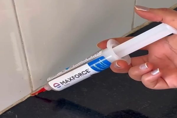 Gel Pest Control
